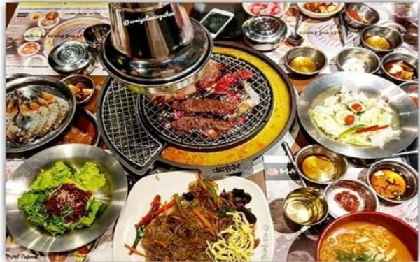 Ragam menu di Magal Korean BBQ Palembang. (Foto: Instagram)