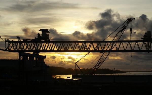 Peningkatan kondisi jalan Pansela Jawa diharapkan dapat menjadi jalur wisata wilayah  pesisir pantai selatan.