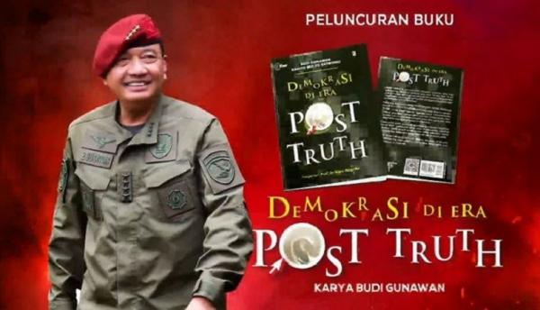 Kepala BIN Jenderal Pol (Purn) Budi Gunawan meluncurkan buku Demokrasi di Era Post Truth. (Foto ist).
