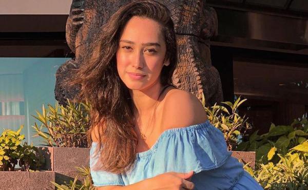artis Indonesia pernah beradegan panas, Alexandra Gottardo.
