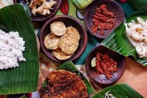 Aneka sambal jadi pilihan memu di Warung SS yang ada di Condongcatur Sleman. (foto: iG. Waroeng SS)