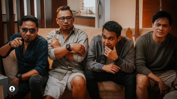 WhatsApp Image 2021 12 16 At 2 35 13 PM 2 Band Populer Era 2000-an. (Foto: Instagram)