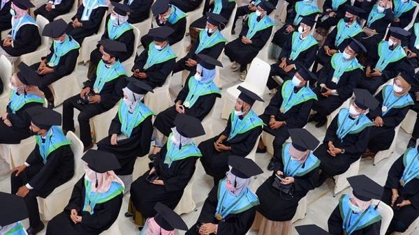 Pelajar di Daerah Terpencil Bisa Kuliah Berkat KIP Kuliah Presiden Jokowi