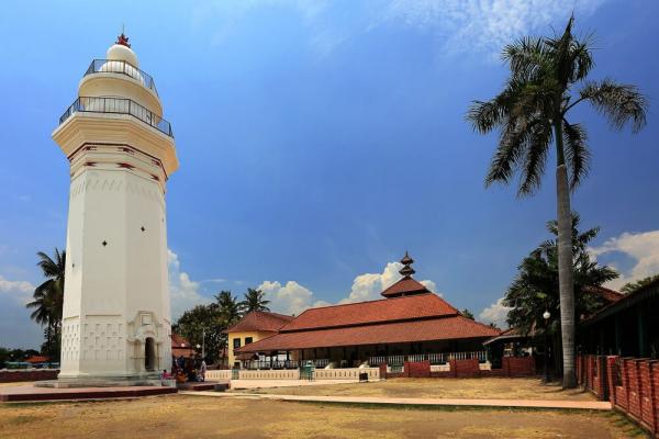 Masjid Agung Banten Masjid Agung Banten. (Foto: Disbudpar Banten)