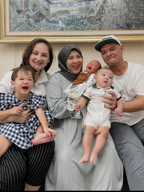 Deretan artis melahirkan di sepanjang 2021. (Foto: Instagram)