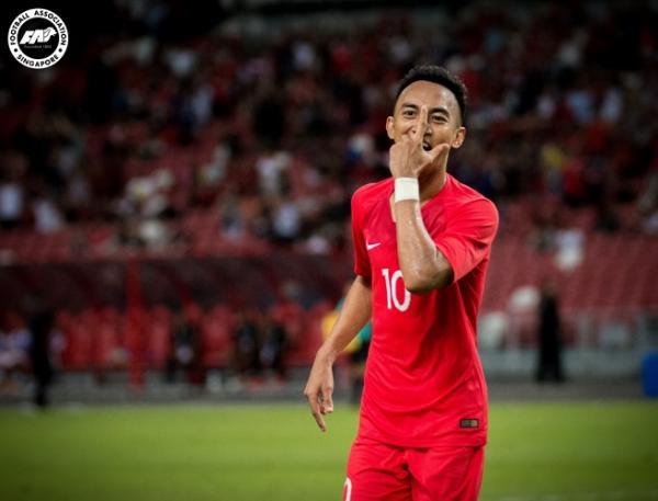 Faris Ramli adalah motor serangan Singapura. Skillnya mengolah si kulit bundar terbilang di atas rata-rata. (foto: FAS).