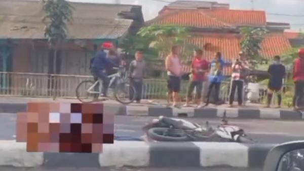 Pengendara Motor Tewas di Jalan Soekarno-Hatta Bandung akibat Terserempet Bus 
