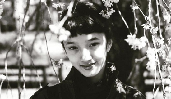 Aishameglio Duta Chiara Putri cantik vokalis band Indonesia, Aishameglio Duta Chiara.