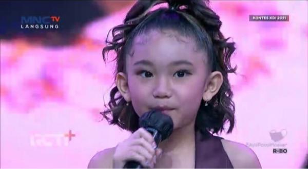 Bilqis Khumairah Razak Anak Ayu Ting Ting Buka Panggung Kontes KDI 2021 Nyanyi Lagu BTS