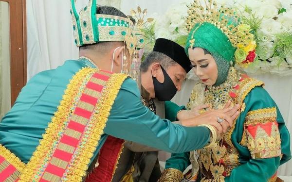 Tradisi pernikahan unik di Indonesia, Uang Panai di Bugis (Foto: Instagram/bugis.wedding)