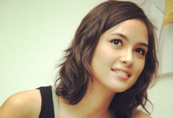 Artis berdarah Jawa punya wajah blasteran, Mariana Renata. (Foto: IG)