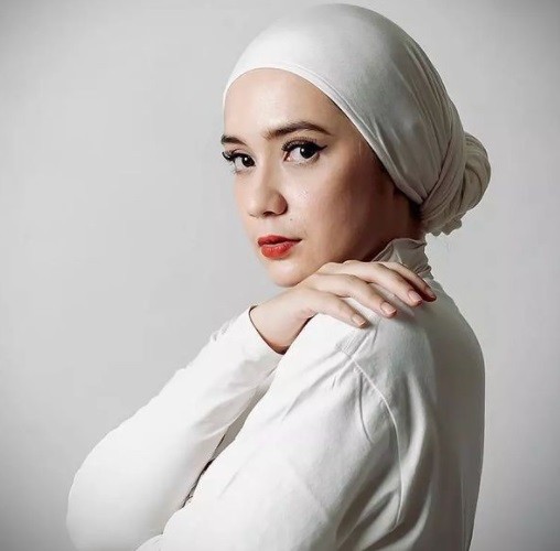 13 Putri Anne Artis cantik menjadi mualaf sebelum menikah. (Foto: Instagram)