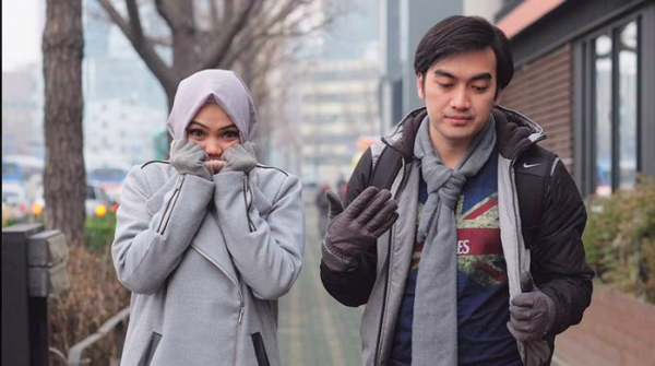 Screen Shot 2022 01 14 At 05 27 37 Deretan artis ini bercerai paling cepat. (Foto: Istimewa)