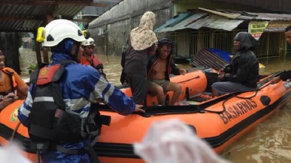 Banjir di Jayapura Disebut Terparah Sejak 5 Tahun Terakhir, Rumah Warga Nyaris Tenggelam