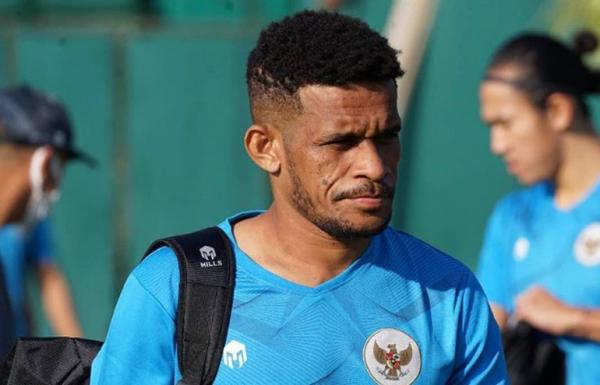 Ricky Kambuaya Gelandang Timnas Indonesia Ricky Kambuaya fans berat Shin Tae-yong. Alasannya mengagumi sosok sang pelatih cukup unik. (Foto: Instagram/richardo__r.17)