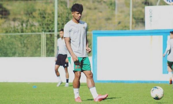 Bek Persib Bandung Bayu Fiqri. (Foto: Instagram/realbayufkr)