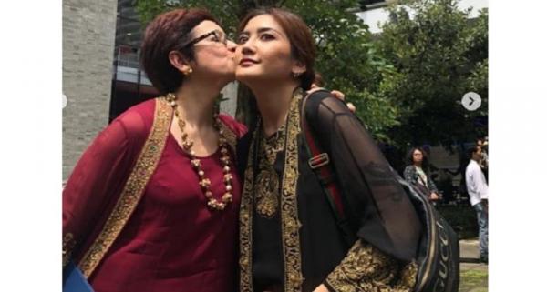 25 Maura Dan Nurul Arifin Deretan Artis Kehilangan Anak. (Foto: Instagram)