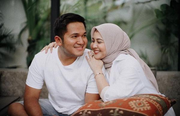 Adhi Permana dan Kesha Ratuliu. (Foto: IG)