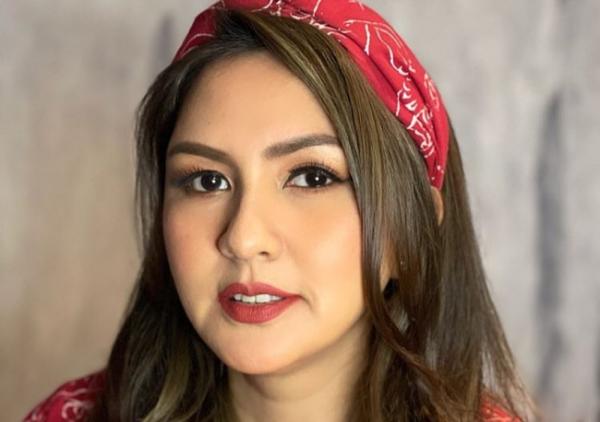 Artis Indonesia yang Berdarah Keturunan Belanda, Donna Agnesia.