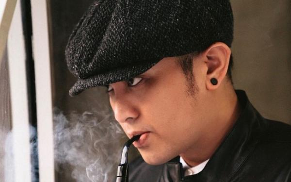 Artis Indonesia pencinta anime, Gilang Dirga. (Foto: IG)