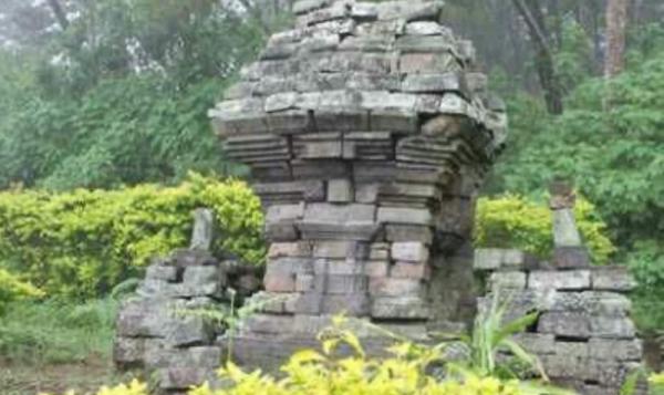 Candi telih, tempat Ken Arok kerap memadu kasih dengan perempuan Sudra Ken Umang. (istimewa).