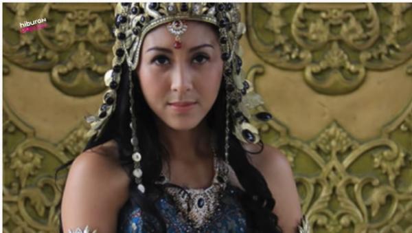 Erina GD Erina GD, artis serial kolosal paling tenar di era 2000-an. (Foto: IG)