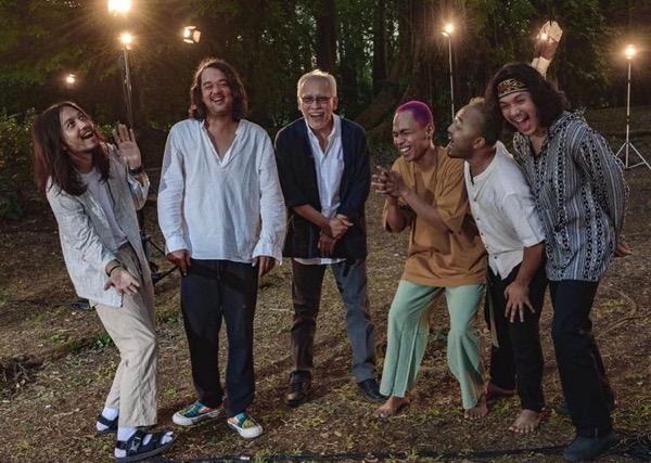 Grup musik akustik terbaik di Indonesia, Fourtwnty. (Foto: IG)