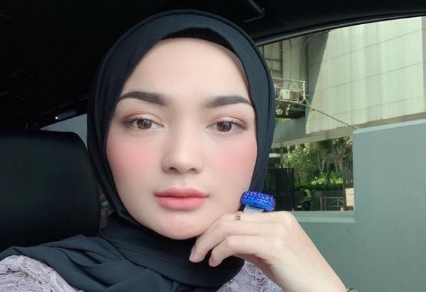 Imel Putri C, artis serial kolosal paling tenar di era 2000-an. (Foto: Okezone)