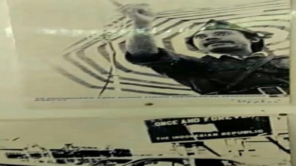 Sekitar 130 foto hitam putih, berukuran 10R dipajang dalam museum tersebut. (Foto: MPI/Subhan Sabu)&nbsp;