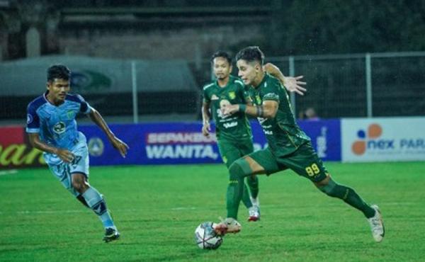 Persebaya Vs Persela Persebaya Surabaya menang 2-1 atas Persela Lamongan pada pekan ke-24 Liga 1 Stadion I Gusti Ngurah Rai, Kamis (10/2/2022) malam. (Foto: Persebaya)