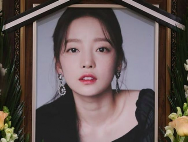 Artis Korea mengalami depresi dan mengakhiri hidup mereka dengan bunuh diri. (Foto: Instagram)