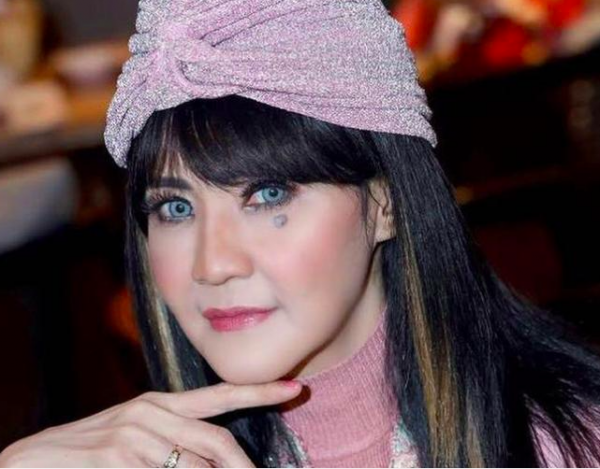 Screen Shot 2022 02 13 At 18 56 59 Artis yang Terkenal Berkat Younky Soewarno. (Foto: Instagram)