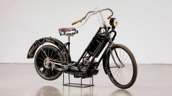 Motor Pertama Di Indonesia