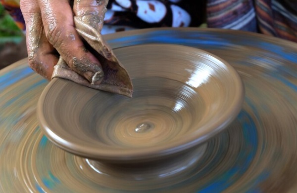 Pengertian Seni Rupa Terapan, Contoh dan Jenisnya Lengkap