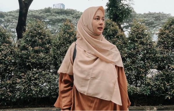 Paula Verhoeven berhijab Paula Verhoeven berhijab. (Foto: IG)