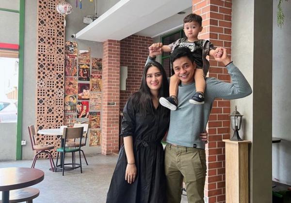 Angbeen Rishi Artis yang melahirkan di tanggal cantik, Angbeen Rishi. (Foto: IG)