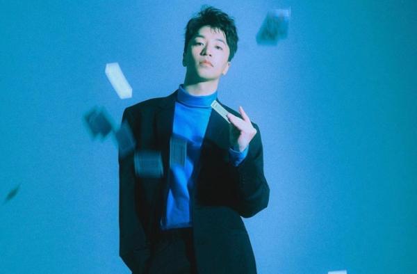 Artis Korea yang Lahir di Tahun Kabisat, Bizzy. (Foto: IG)