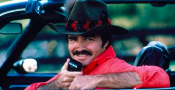 Screen Shot 2022 02 27 At 13 53 06 Deretan Artis Tajir di Usia Muda Melarat saat Tua, Ada yang Meninggal Tragis. (istimewa)