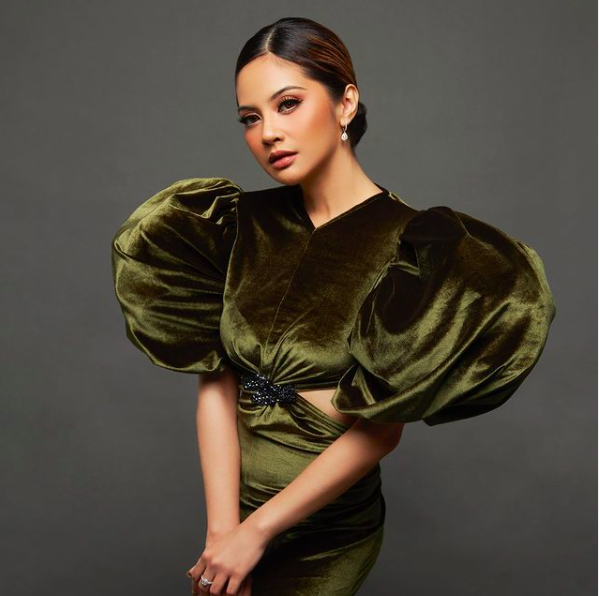 Artis Hapus Tahi Lalat di Wajah. (Foto: instagram)