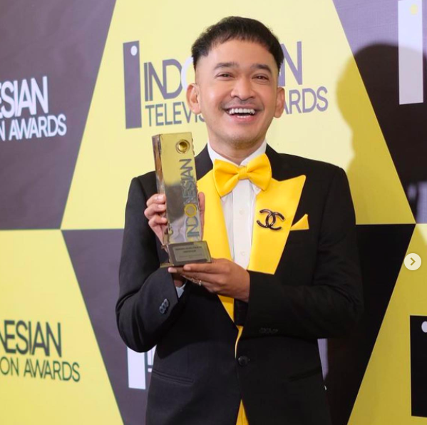 Screen Shot 2022 03 01 At 08 06 08 Artis yang memiliki bisnis kuliler. (Foto: instagram)