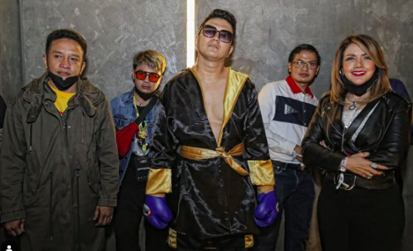 Artis Indonesia yang Pernah Bertarung di atas Ring. (Foto: Instagram)