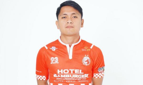 Pemain muda Indonesia Natanael Siringoringo cetak gol berkelas di Negeri Jiran. Torehan itu membantu timnya Kelantan FC menang 2-1 atas klub sultan Malaysia. (Foto: Instagram/natanael_ringo)