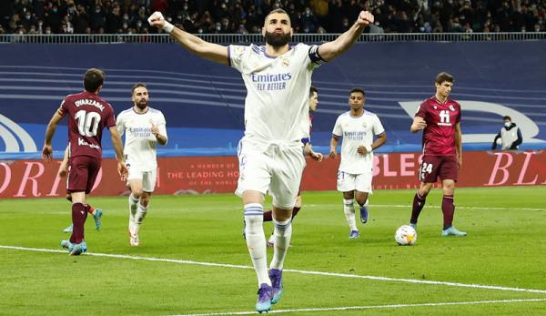 Real Madrid menang comeback 4-1 atas Real Sociedad pada jornada ke-27 Liga Spanyol di Santiago Bernabeu, Minggu (6/3/2022) dini hari WIB. (Foto: REUTERS/Juan Medina)