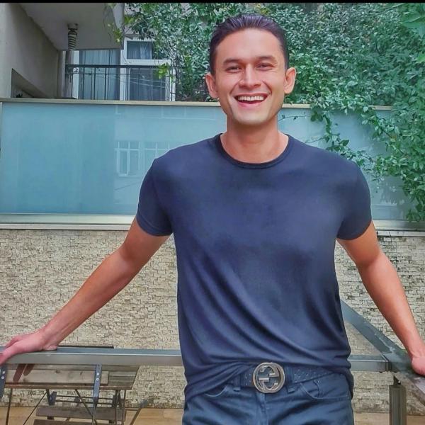 Artis Ganteng yang Betah Menjomblo. (Foto: Instagram)