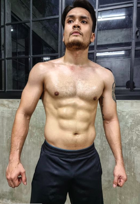 Artis Ganteng dengan Badan Berotot. (Foto: Instagram)
