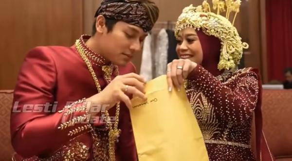 Deretan Artis yang Terima Uang dari Doni Salmanan dan Indra Kenz. (Foto: Youtube)