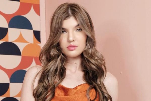 Mikaila Patritz, artis cantik blasteran Australia. (Foto: IG)