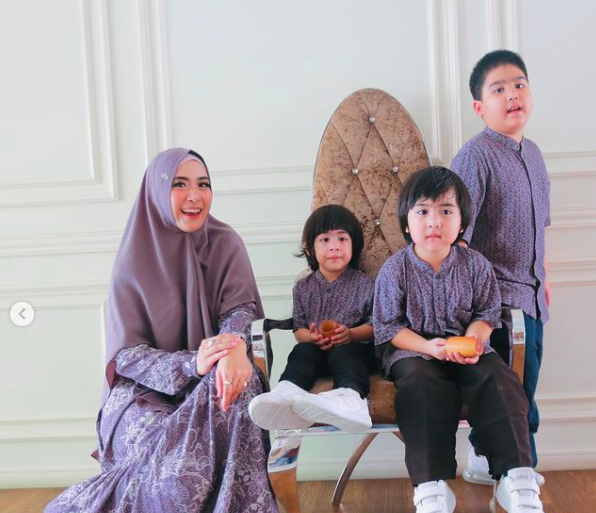 Anak Artis yang Pintar Mengaji Sejak Kecil. (Foto: Instagram)