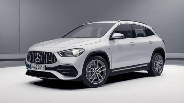 Mercedes Benz GLA 35 AMG