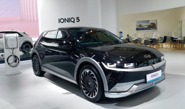 Ioniq 56